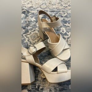 BAMBOO Cream Platform Sandals